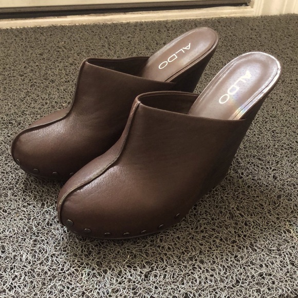 Leather shoes - Picture 1 of 3